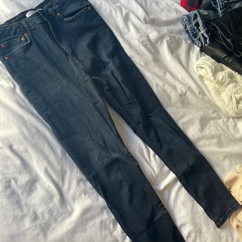 Skinny stretchy, dark blue jeans from Zara size 10.